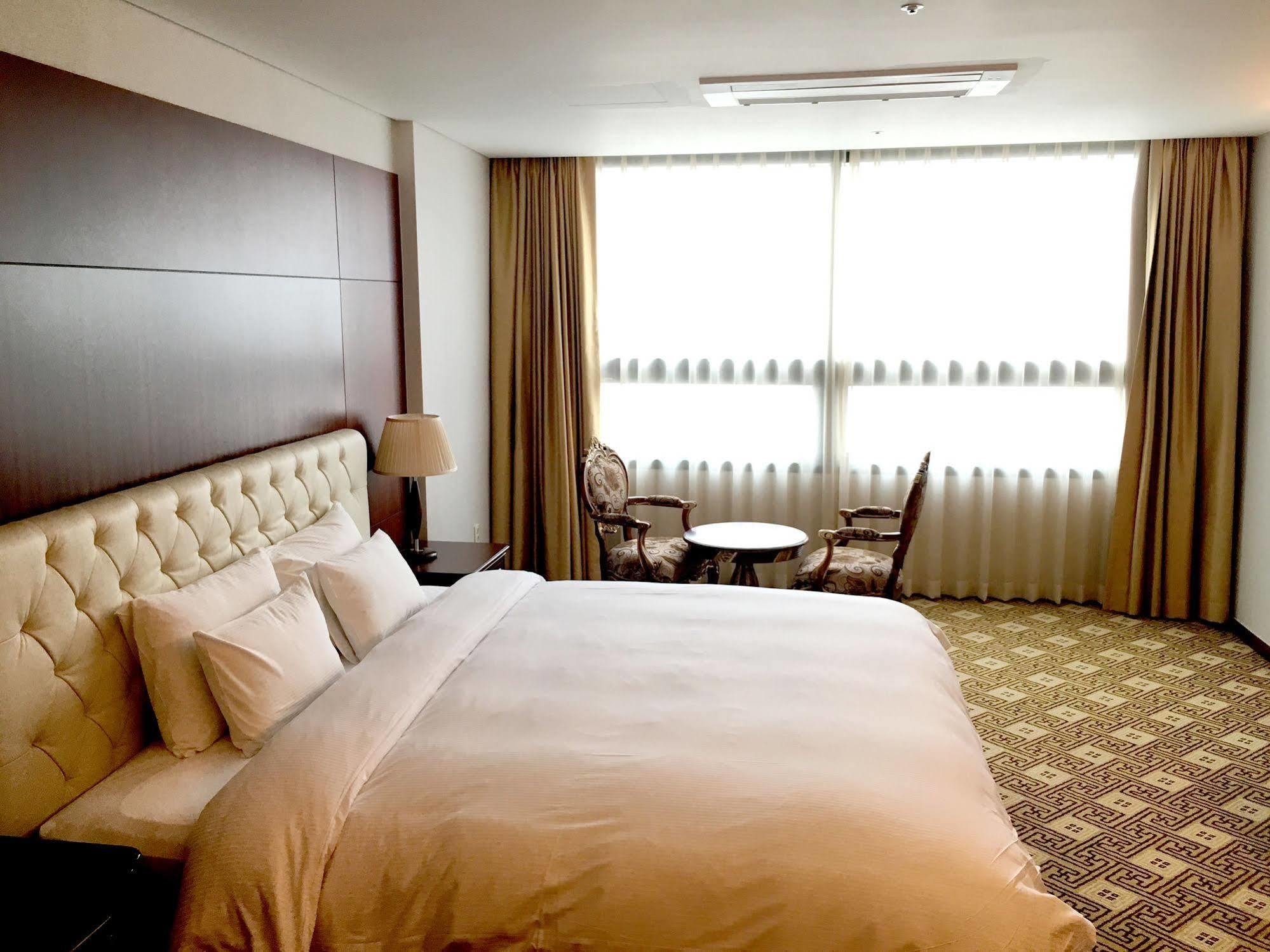 Sun Valley Hotel Yeoju Exterior photo